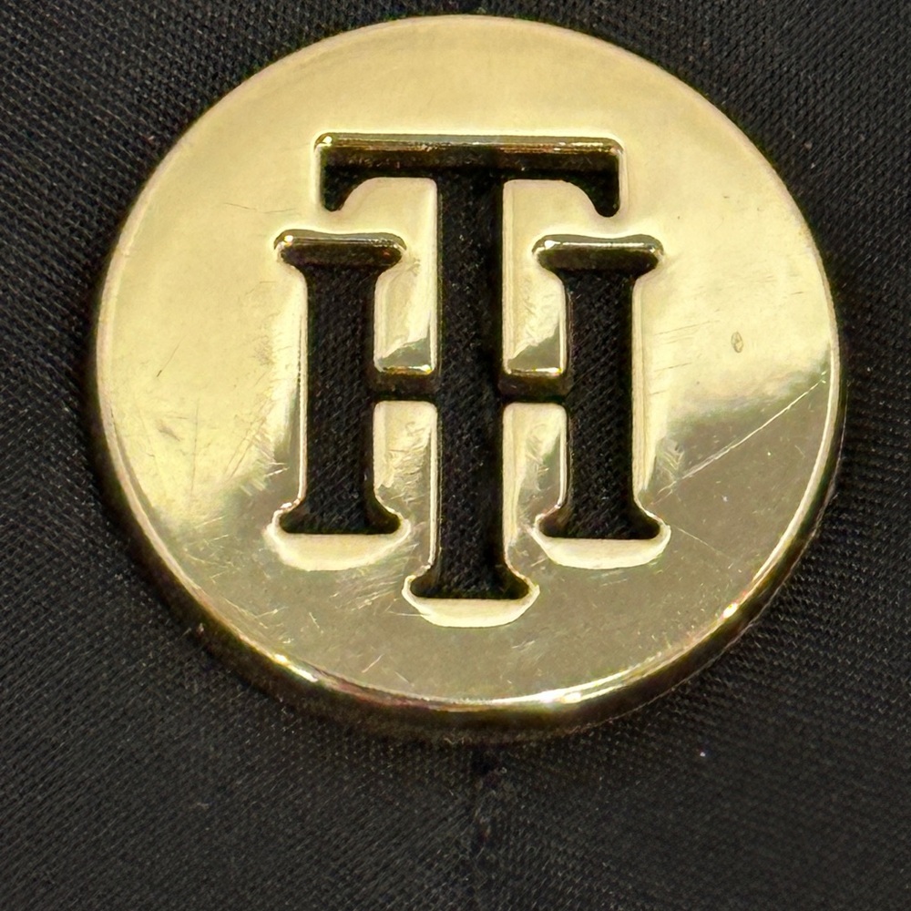 Tommy Hilfiger Black Quilted Bag - Picture 8 of 9